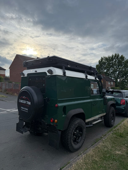 EssenTrek Highlander Hard Shell Roof Tent